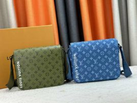 Picture of LV Wallets _SKUfw153933936fw